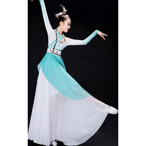 Blue gradient colored Chinese folk classical dance costumes for women girls Hanfu fairy Chinese style ancient style dress female elegant dance costume
